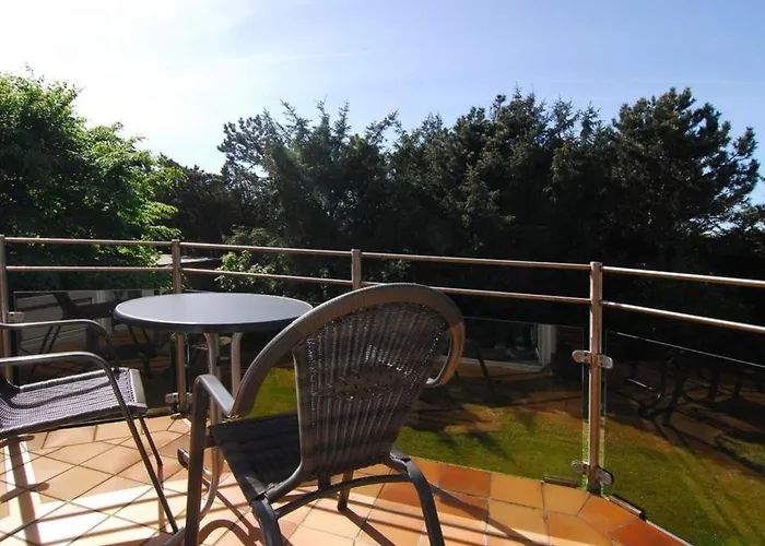 Luv &amp Lee, Whg 5 公寓